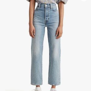 Levi’s Ribcage Straight Ankle Jeans